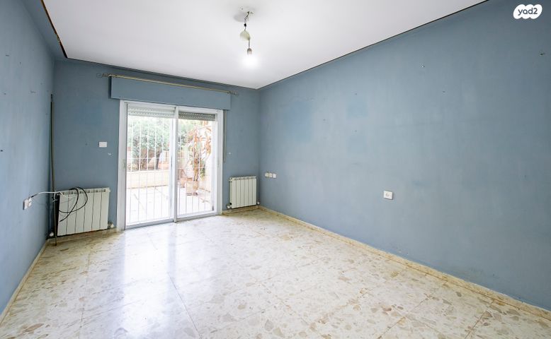 דירת גן, הגבעה הצרפתית, גבעת שפירא, ירושלים