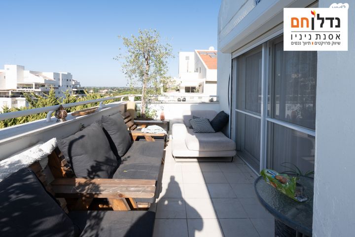 גג/ פנטהאוז, ברקן, סביוני הכפר, כפר סבא