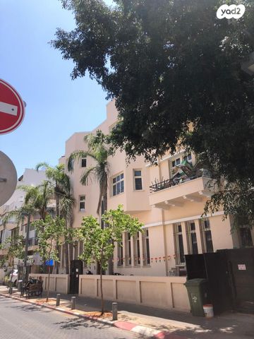 חנויות/ שטח מסחרי, יבנה, לב תל אביב, לב העיר צפון, תל אביב יפו