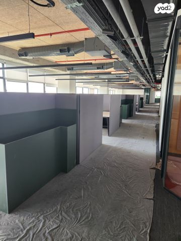 משרדים, המלאכה, ראש העין