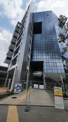 אזור תעשיה ג