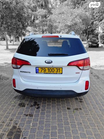 מודעת רכב קיה סורנטו