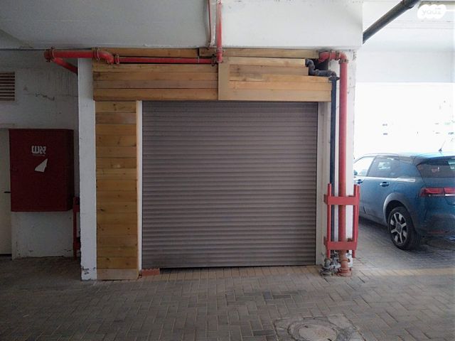 דירת גן, נחל פולג, צור יצחק