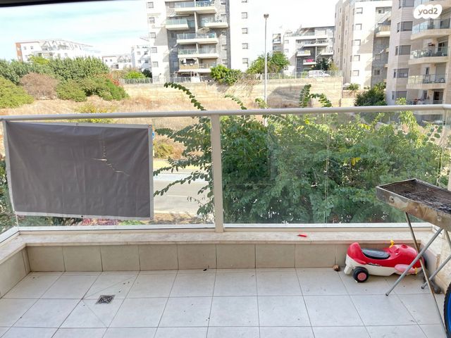 דירה, תאנה, החורש, חריש