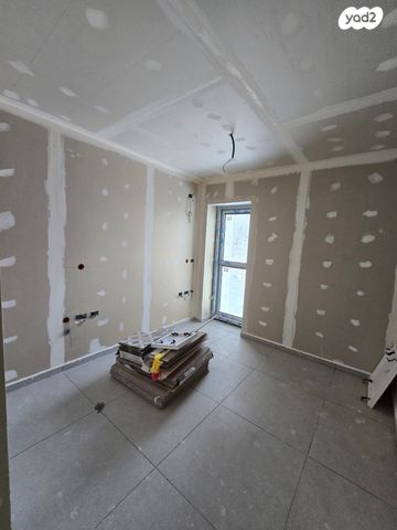 דירה, אוסוולדו ארניה, תל אביב יפו