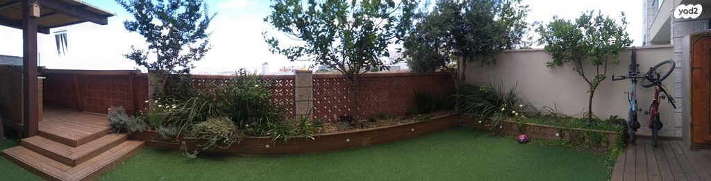 דירת גן, נחל פולג, צור יצחק