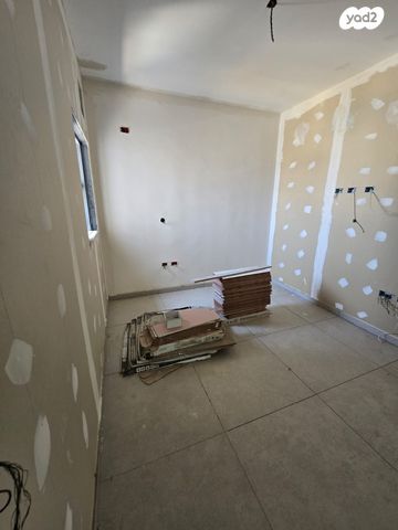 דירה, אוסוולדו ארניה, תל אביב יפו