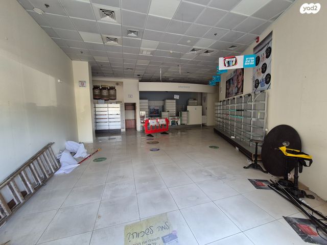 חנויות/ שטח מסחרי, ביתן אהרן