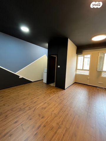 משרדים, דרך העצמאות, חיפה