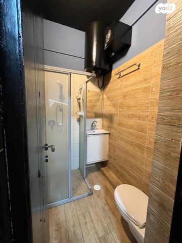 משרדים, דרך העצמאות, חיפה