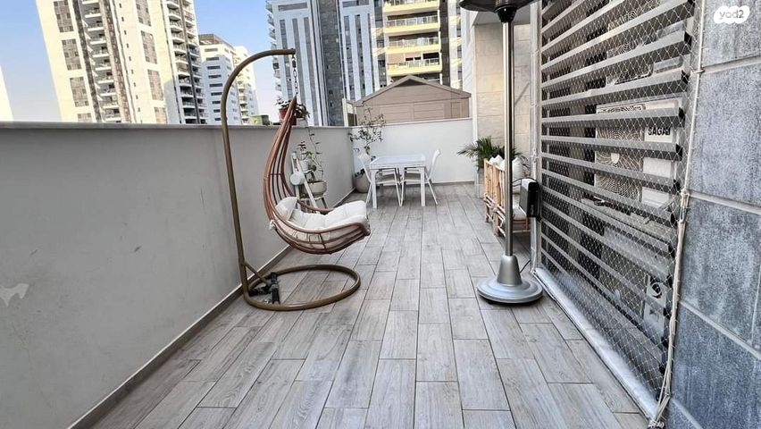 דירה, משה לוי, נאות שמיר, רמלה