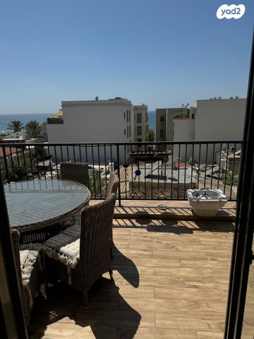 גג/ פנטהאוז, ולנסיה 17, עג'מי, גבעת העליה, תל אביב יפו