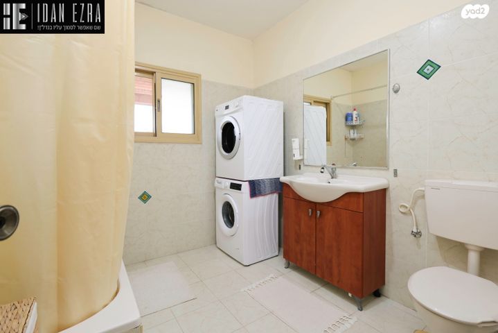 דו משפחתי, אפק, שבזי, ראש העין