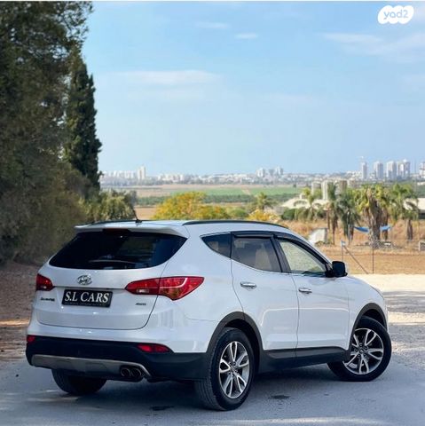 יונדאי סנטה פה