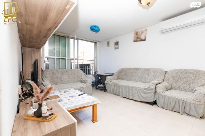 דירה, נחל עוז, נתניה