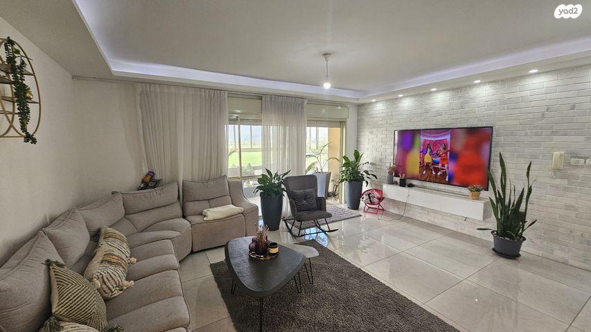 גג/ פנטהאוז, לשם, רובע יזרעאל סביוני העמק, עפולה