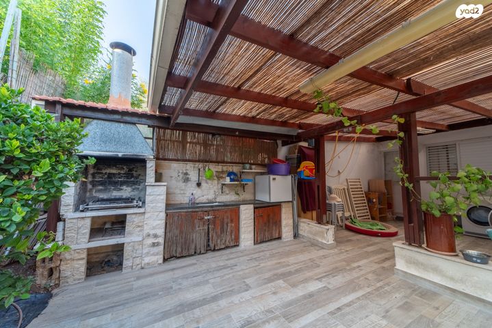 דו משפחתי, רמת ישי