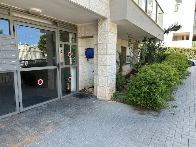 דירה, ש"י עגנון, קרית אליעזר, חיפה