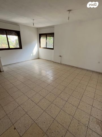 דירה, מרכז, הרצליה