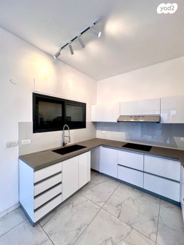 דירה, תל אביב יפו