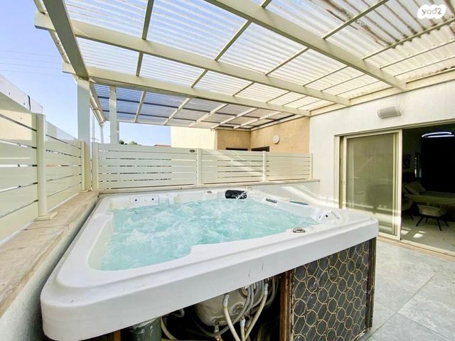 בית פרטי/ קוטג', ניל"י 77, אור עקיבא