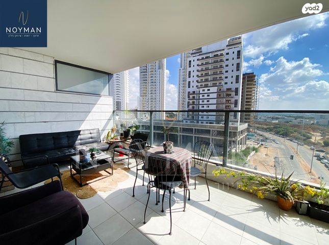 דירה, שדרות בן צבי 126, אגמים, נתניה