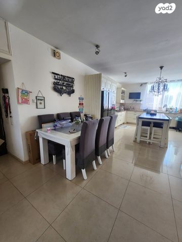 דירה, רח' הנשיא צפון, חדרה