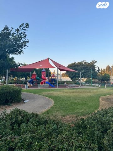 דירת גן, בורוכוב 14, נווה עובד, חדרה