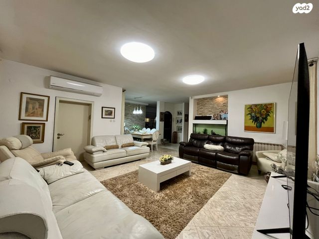 בית פרטי/ קוטג', נווה אורנים, צפת