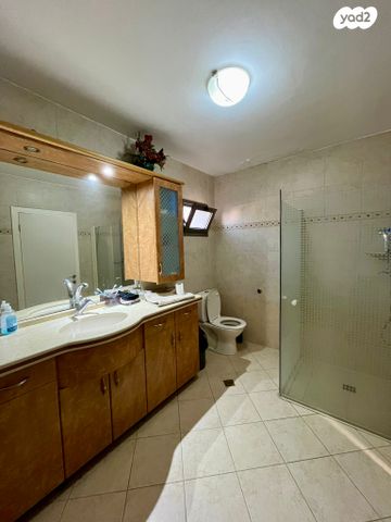 בית פרטי/ קוטג', נווה אורנים, צפת