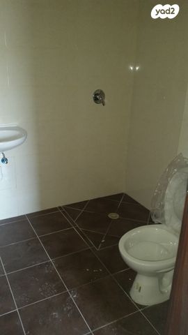 דירה, משה מזרחי 23, שעריים, רחובות