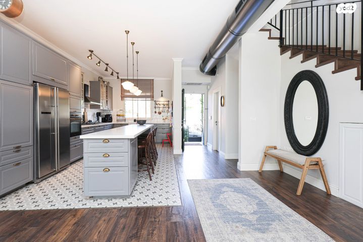 דו משפחתי, שבט דן, שאר העיר, קדימה צורן