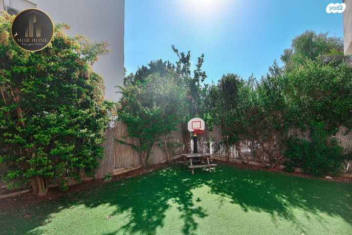 דירת גן, שיכון המסילה, פרדס חנה כרכור