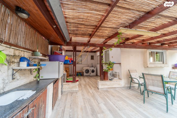 דו משפחתי, רמת ישי