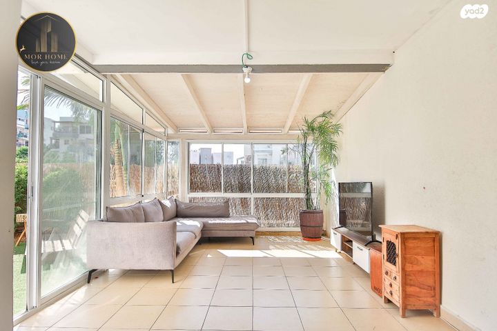 דירת גן, שיכון המסילה, פרדס חנה כרכור