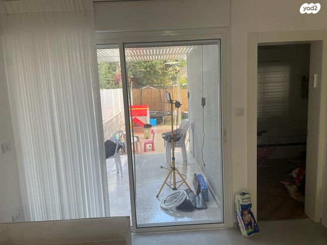 דירת גן, עלומים, אזור הבילויים, רמת גן