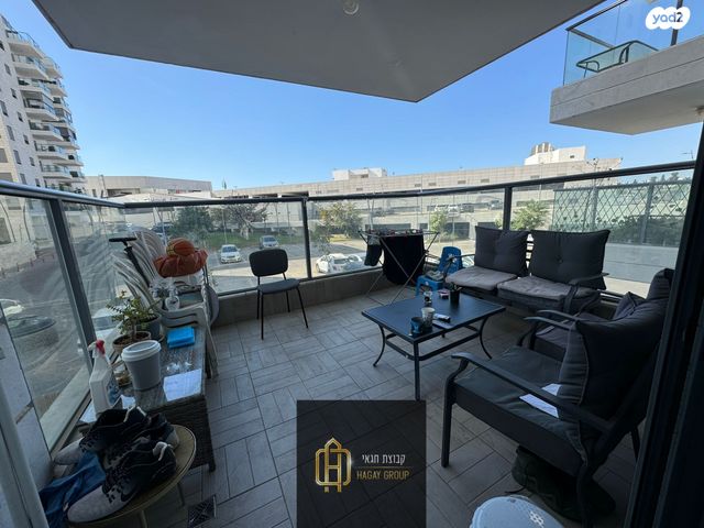 דירה, יגאל אלון 6, המרכז האזרחי, רמלה