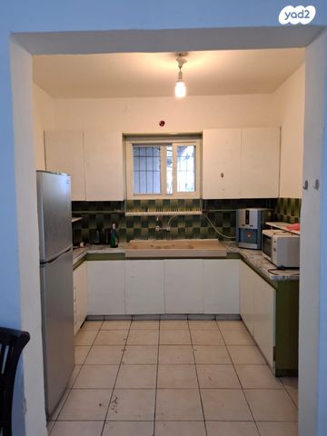 ד"ר אמיל זומרשטיין 