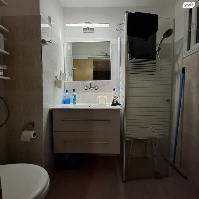 דירת גן, חברון, חלמיש, ערד