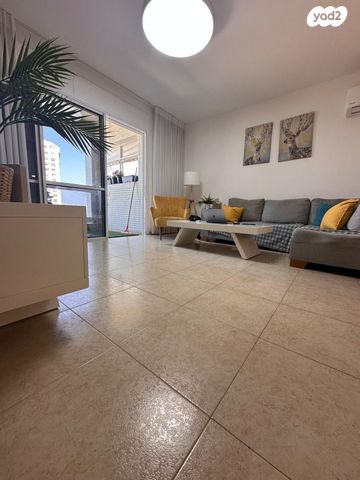 דירה, אבות ישורון, רובע ה', אשדוד