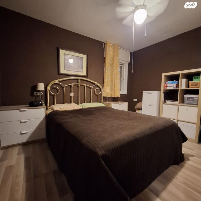 דירת גן, חברון, חלמיש, ערד