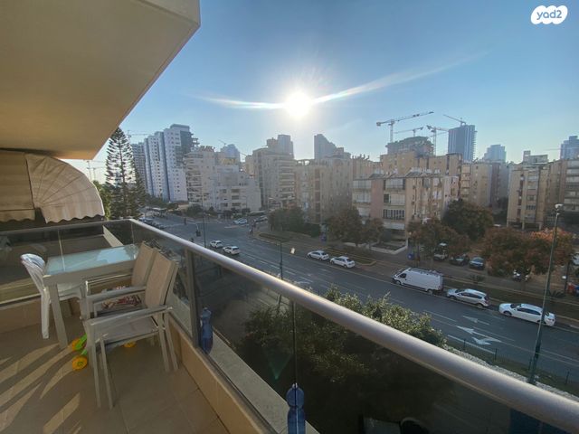 שדרות בנימין 77