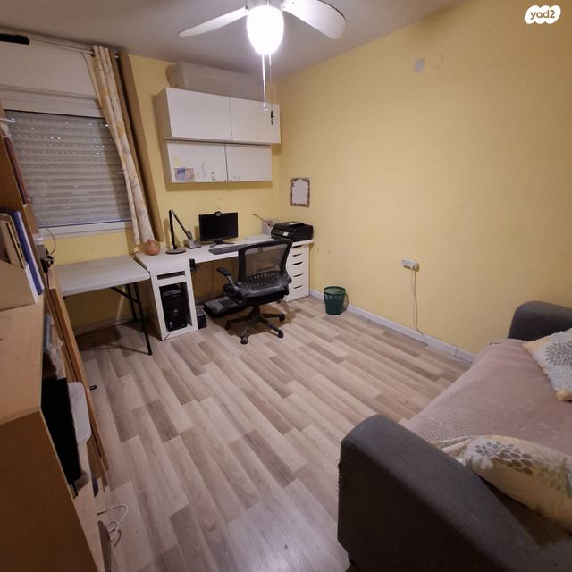 דירת גן, חברון, חלמיש, ערד