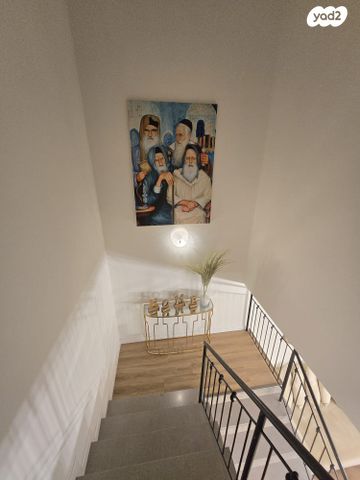 דו משפחתי, נאות הפרחים, גן יבנה