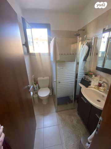 דירה, שדרות בנימין 77, מרכז העיר דרום, נתניה