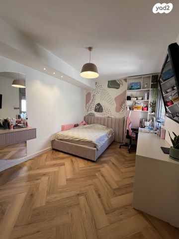 גג/ פנטהאוז, גדעון האוזנר, רמות הרכס, באר שבע