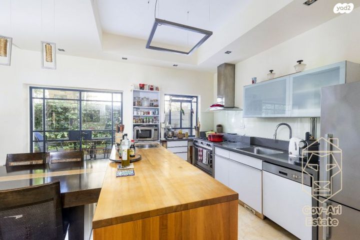 בית פרטי/ קוטג', יהושע בן נון, המושבה היוונית, ירושלים