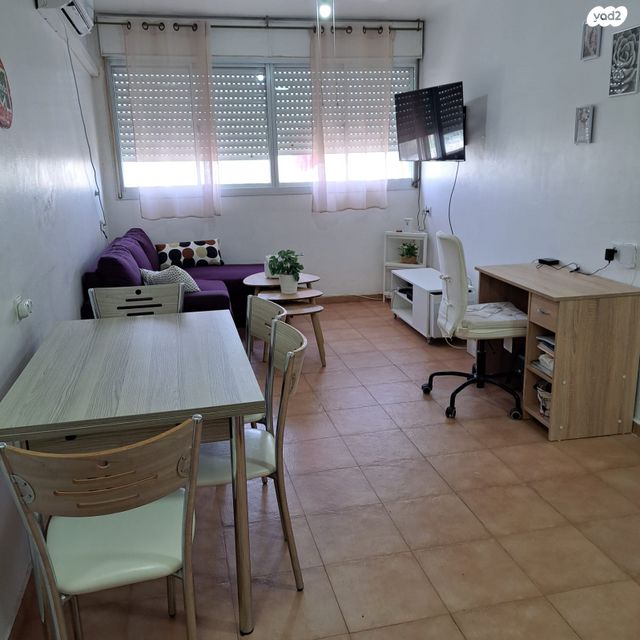 דירה, יד ושם, שכונה ג', באר שבע