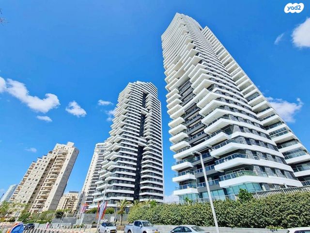 דירה, יוסף לפיד 3, גלי הים, נתניה