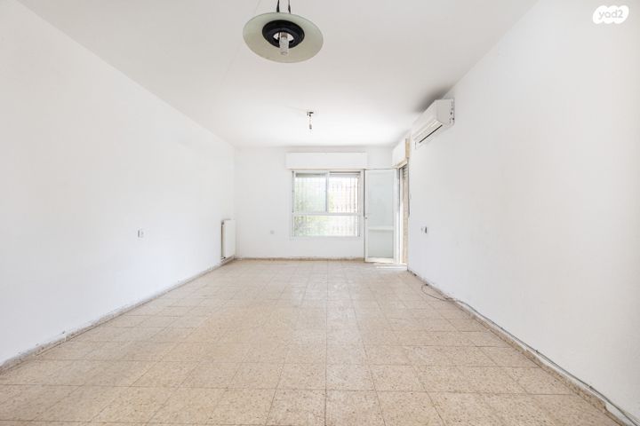 דירה, פסגת זאב, ירושלים